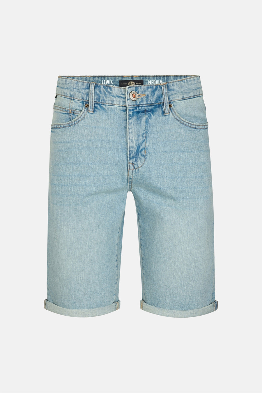 Short en jean bleu clair de Petrol Industries avec ourlets retroussés.