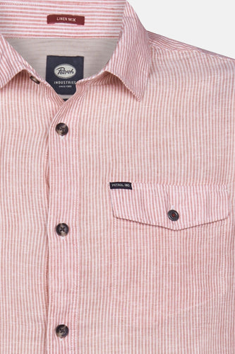 Roze linnenmix overhemd van Petrol Industries met verticale strepen en een borstzak.