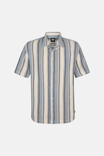 Blauw gestreept overhemd met korte mouwen van Petrol Industries, met knoopsluiting.