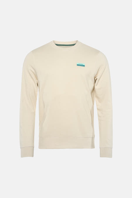 Pull beige à col rond de Petrol Industries, à manches longues et au design uni.