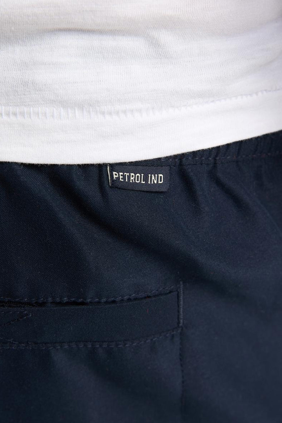 Blauwe zwemshort van Petrol Industries, met een elastische tailleband en een achterzak.
