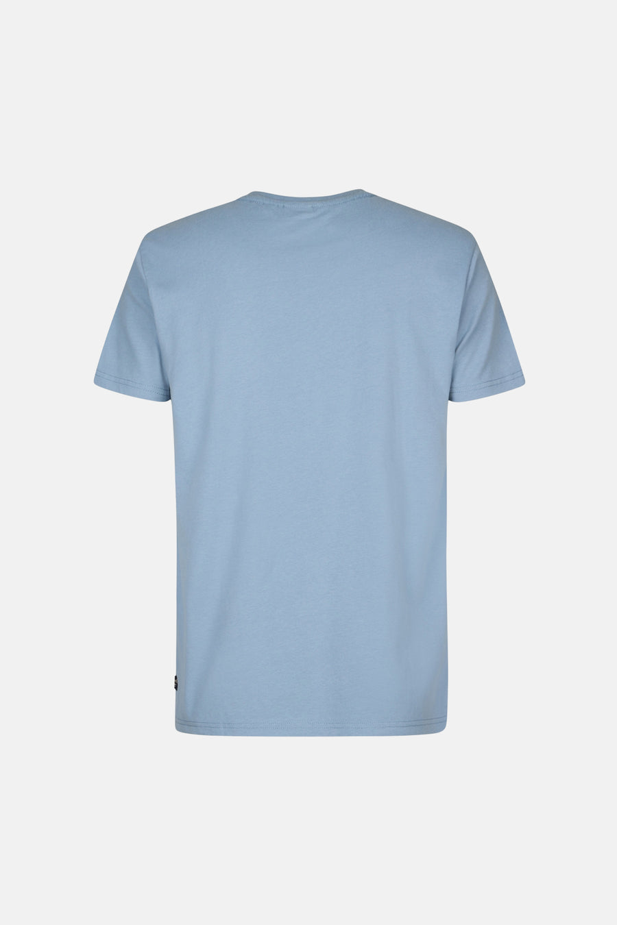 Blauw T-shirt met korte mouwen van Petrol Industries, achterkant weergegeven tegen een witte achtergrond.