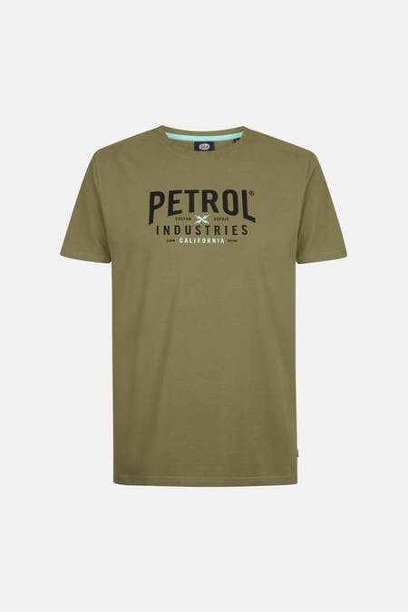 Groen T-shirt met korte mouwen van Petrol Industries, met een zwarte print op de voorkant.