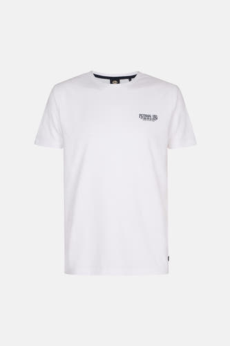 T-shirt blanc à manches courtes de Petrol Industries, avec une petite impression sur la poitrine.