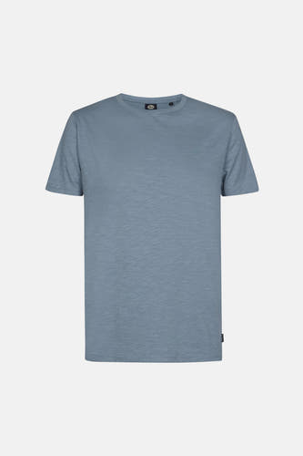 Blauw T-shirt van Petrol Industries, met korte mouwen en een subtiel logo op de borst.
