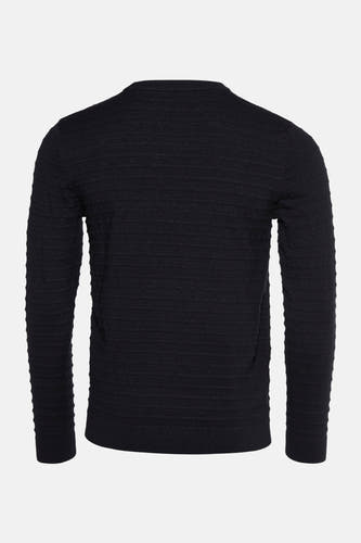 Gilet noir avec col rond de Petrol Industries, avec un motif à côtes horizontales sur le dos.