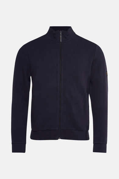 Blauw gilet van Petrol Industries, met ritssluiting en subtiele diagonale textuur.
