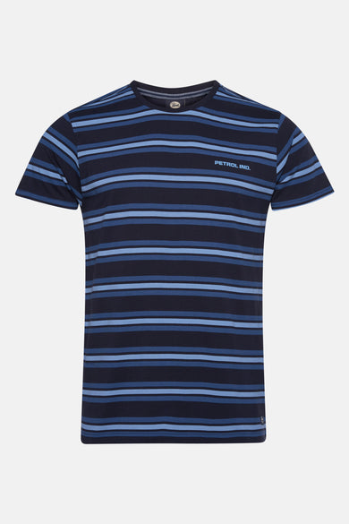 Blauw gestreept T-shirt met korte mouwen van Petrol Industries, met ronde halslijn en klein logo.