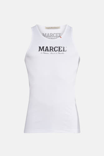 Witte tanktop van Le Fabuleux Marcel de Bruxelles met tekstprint op de voorkant.
