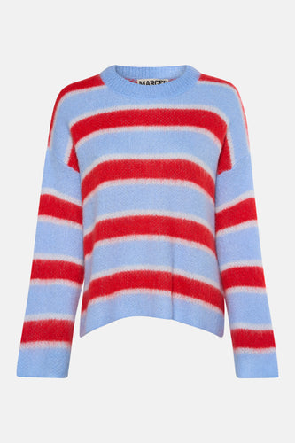 Blauw met rood gestreepte gebreide trui.