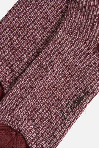 Chaussettes de Bordeaux de Le Fabuleux Marcel de Bruxelles, avec un motif subtilement mélangé et une structure en côtes.