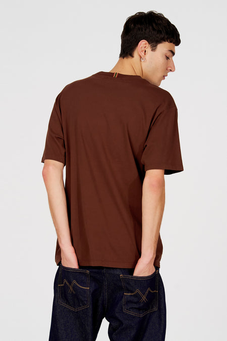 Bruin T-shirt met korte mouwen van Le Fabuleux Marcel de Bruxelles, met een effen design en casual styling.