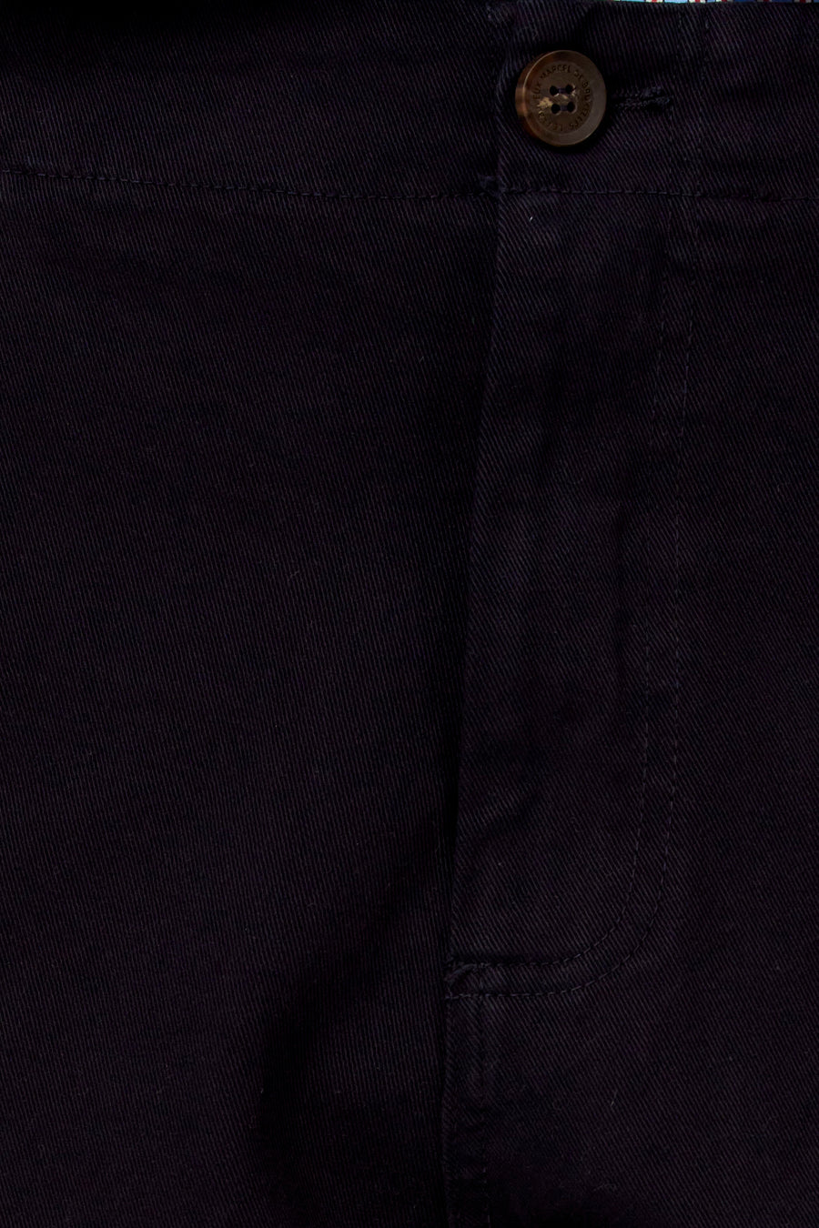 Blauwe broek van Le Fabuleux Marcel de Bruxelles met een knoop en subtiele details.
