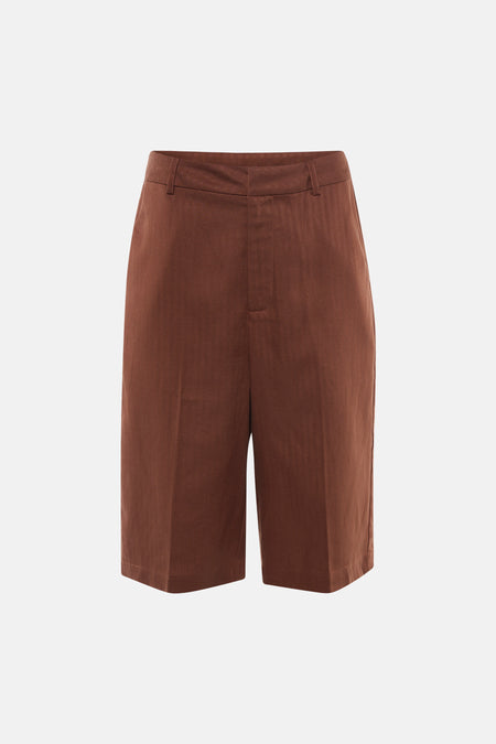 Bruine bermuda van Le Fabuleux Marcel de Bruxelles, met een subtiel visgraatpatroon en rechte pijpen.