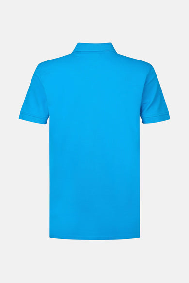 Blauwe polo met korte mouwen van Petrol Industries®, achterkant weergegeven.