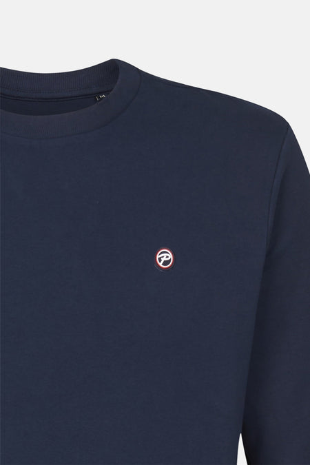 Gilet bleu de Petrol Industries® avec col rond et petit logo sur la poitrine.