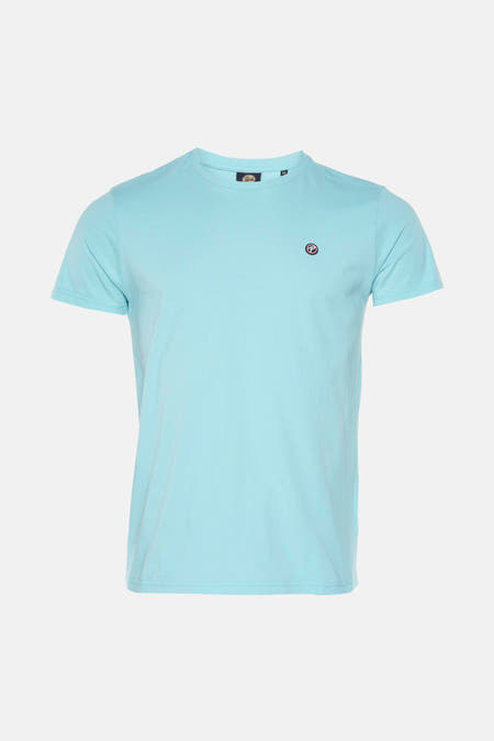 Blauw T-shirt van Petrol Industries met korte mouwen en een klein logo op de borst.
