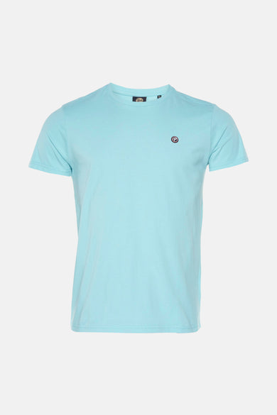 Blauw T-shirt van Petrol Industries met korte mouwen en een klein logo op de borst.
