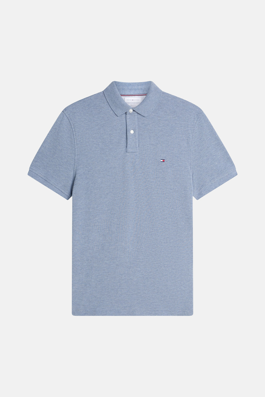 Lichtblauwe piqué polo van TOMMY HILFIGER met korte mouwen, klassieke kraag en logo op de borst.