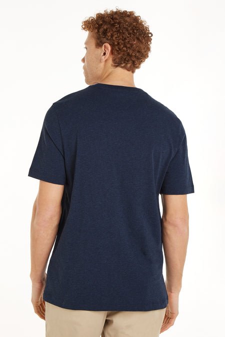 Blauw T-shirt met korte mouwen van TOMMY HILFIGER, achteraanzicht, effen ontwerp.