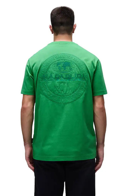 Groen T-shirt met korte mouwen van NAPAPIJRI, met een ronde print op de rug.
