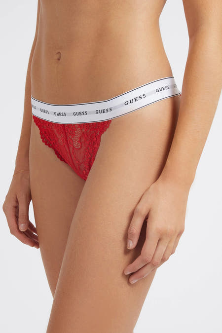 Rode slip van kant van Guess, met een witte elastische tailleband met logo.