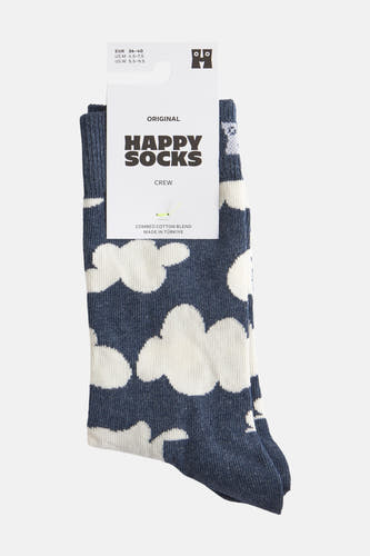 Blauwe sokken van Happy Socks met een wit wolkenpatroon tegen een effen achtergrond.
