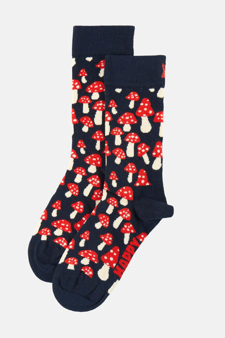Chaussettes crew bleues en coton peigné de Happy Socks avec un imprimé champignon rouge et blanc.