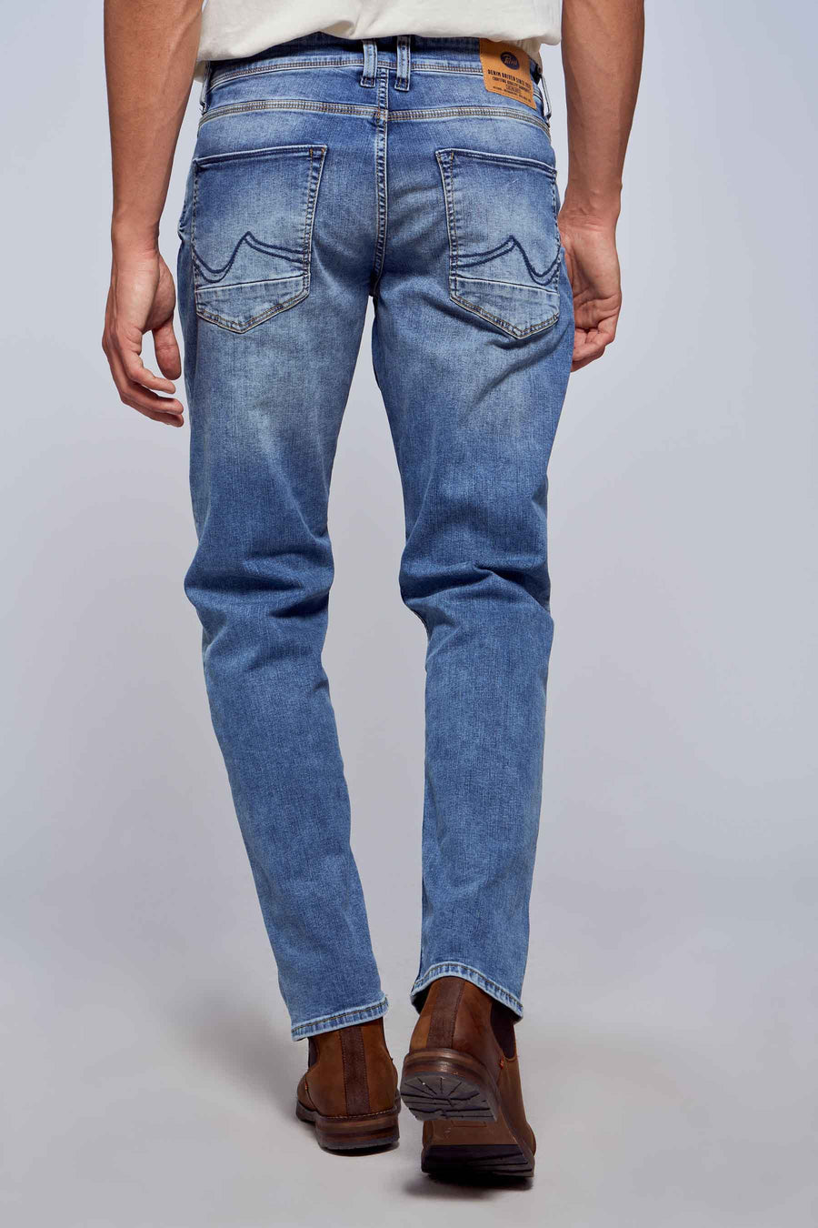 Straight jeans - light blue denim