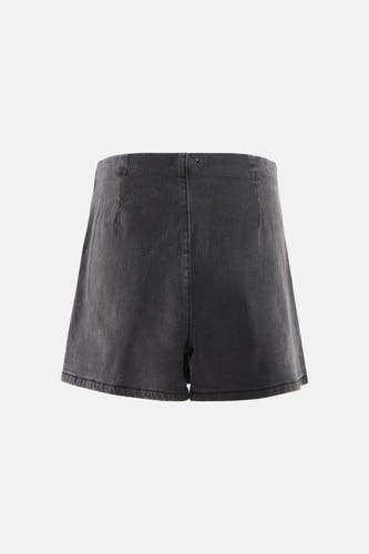 Zwarte denim skort van HAILYS, achterkant, met verticale stiksels en lichte wassing.
