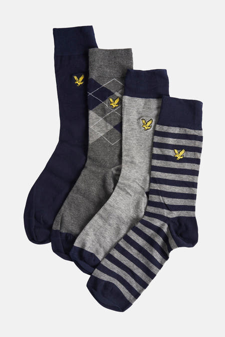 Chaussettes multicolores de Lyle & Scott, avec un motif de carreaux d'argile, des rayures et le logo reconnaissable d'aigle.