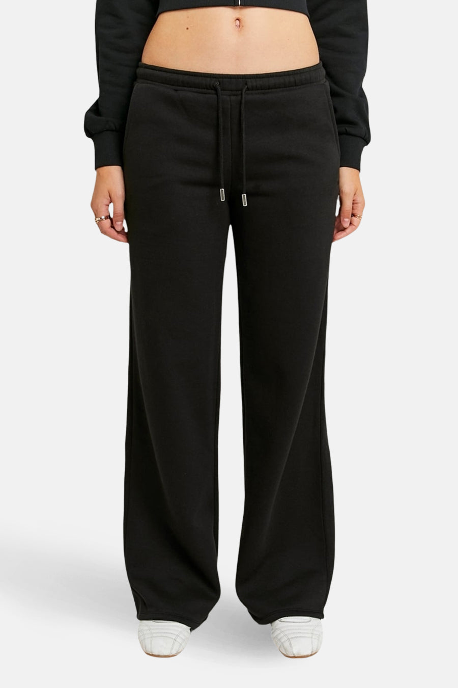 Short de jogging T TALLY WEALLL, avec une cord en la taille et des jambes larges.