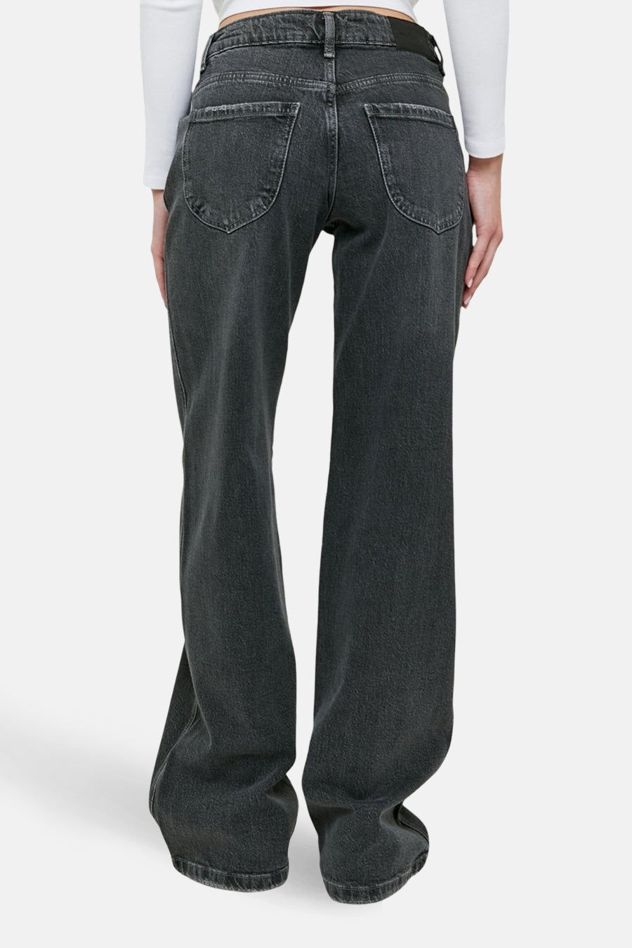 Jean droit gris TALLY WEIJL, vu de derrière, avec des poches arrière et un lavage foncé.