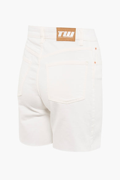 Ecru short van TALLY WEIJL, met een label op de tailleband, gezien van achteren.

