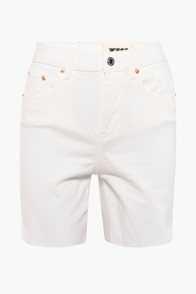 Ecru short van TALLY WEIJL met koperkleurige details op de zakken.

