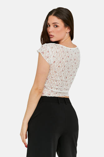 Ecru blouse met korte mouwen van TALLY WEIJL, met een bloemenpatroon en een kanten textuur.