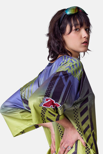 Groen T-shirt met korte mouwen van Unwind, met een opvallend patroon en een modern design.