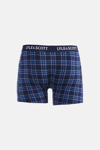 Blauwe boxershort van LYLE & SCOTT met geruit patroon en de merknaam op de tailleband, getoond vanaf de achterkant.