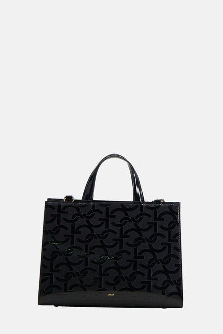 Sac à main noir de Gaudi Jeans avec un imprimé logo ton sur ton et une finition laquée brillante.