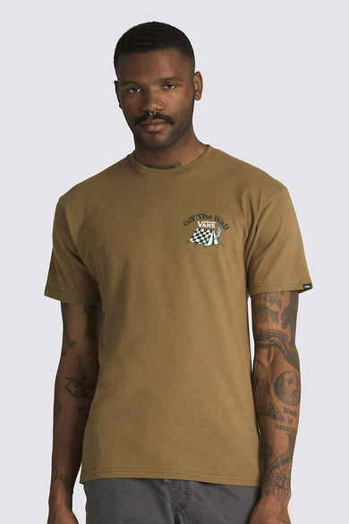 T-shirt beige à manches courtes de VANS avec logo Off The Wall, drapeau à damier sur la poitrine, vue de face, coupe décontractée