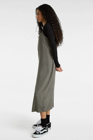 Mouloze jurk in zwart, van VANS “OFF THE WALL”, met een grijze jurk over een zwarte longsleeve, gezien van de zijkant.
