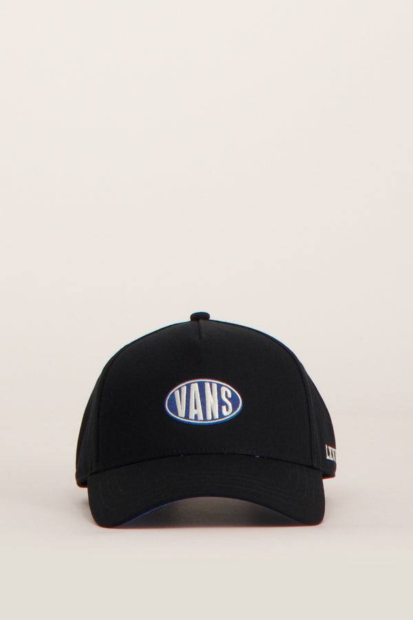 Pet Zwart - VANS “OFF THE WALL”