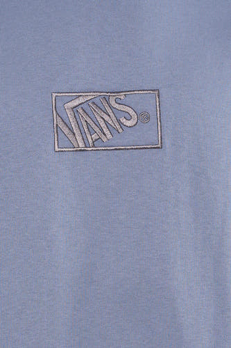 Blauw T-shirt van VANS “OFF THE WALL” met geborduurd logo in vierkant.