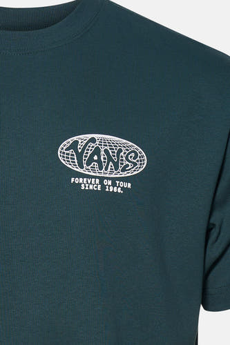 Groen T-shirt van VANS “OFF THE WALL” met witte print van het logo op de borst.