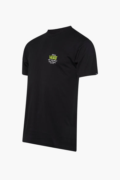 Zwart T-shirt van VANS “OFF THE WALL”, met een kleine groene logo-opdruk op de borst.