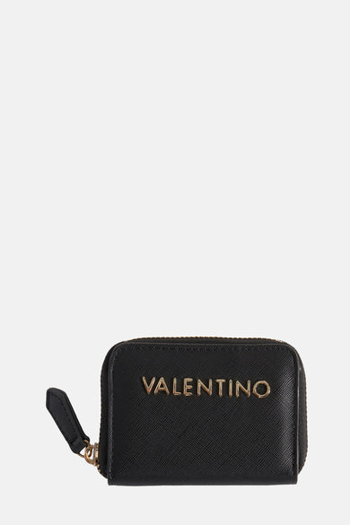 Zwarte portemonnee van VALENTINO BAGS met gouden ritssluiting en merknaam in gouden letters.
