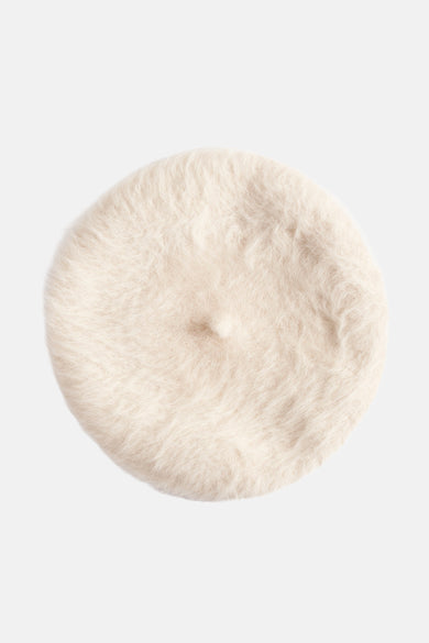 Chapeau écru Access Access, une une dou dou dou et plu class texture et forme forme forme forme de..