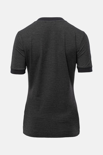 T-shirt gris à manches courtes de Guess, tissu uni avec des bordures et une partie arrière sombres.