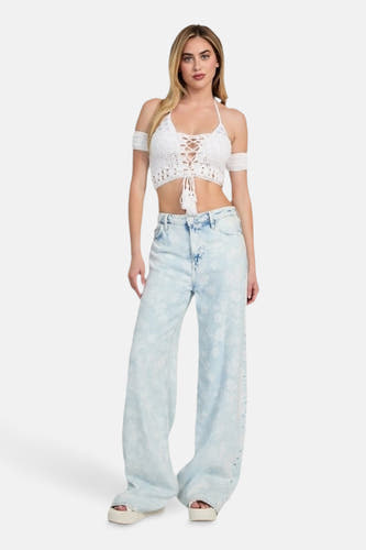 Wijde jeans van lichtblauwe denim van Guess, met een gebleekt effect en wijde pijpen.