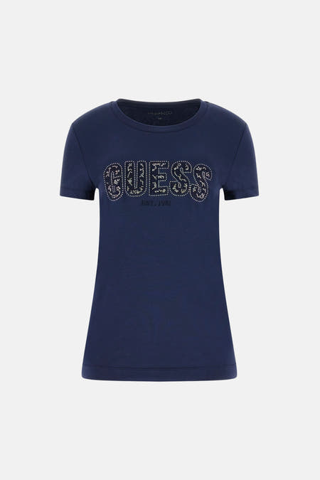 Blauw T-shirt met korte mouwen van Guess, versierd met glitterstenen en de tekst "GUESS EST. 1981".
